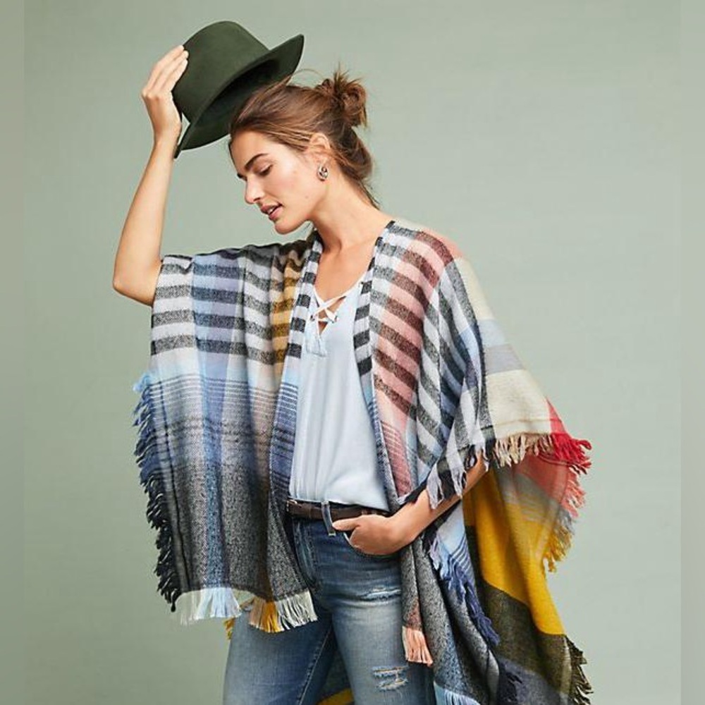 Anthropologie Colorful Plaid Soft Cozy Wool Blend Ruana Kaftan Fringe Wrap OS